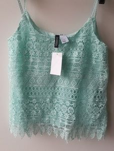 NWT  Women's H&M Blue Lace Crop Top